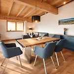 Zillerheart - With Balcony & Mountain View, Alpenluxus Collection