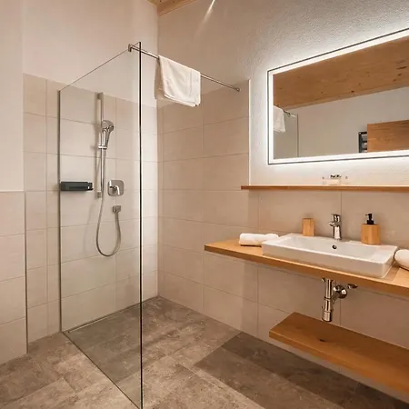 Zillerheart - Alpenluxus Collection Фюген