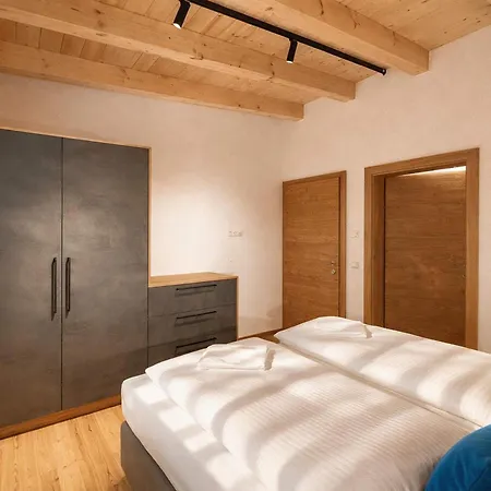 Zillerheart - With Balcony & Mountain View, Alpenluxus Collection Casa vacanze *