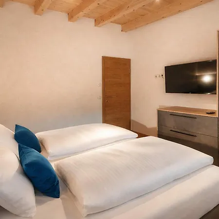 Zillerheart - With Balcony & Mountain View Holiday home *